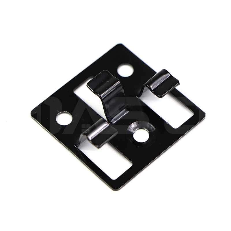 Gearrthóga Decking Cruach Dhosmálta atá Éasca le Suiteáil agus CRUA